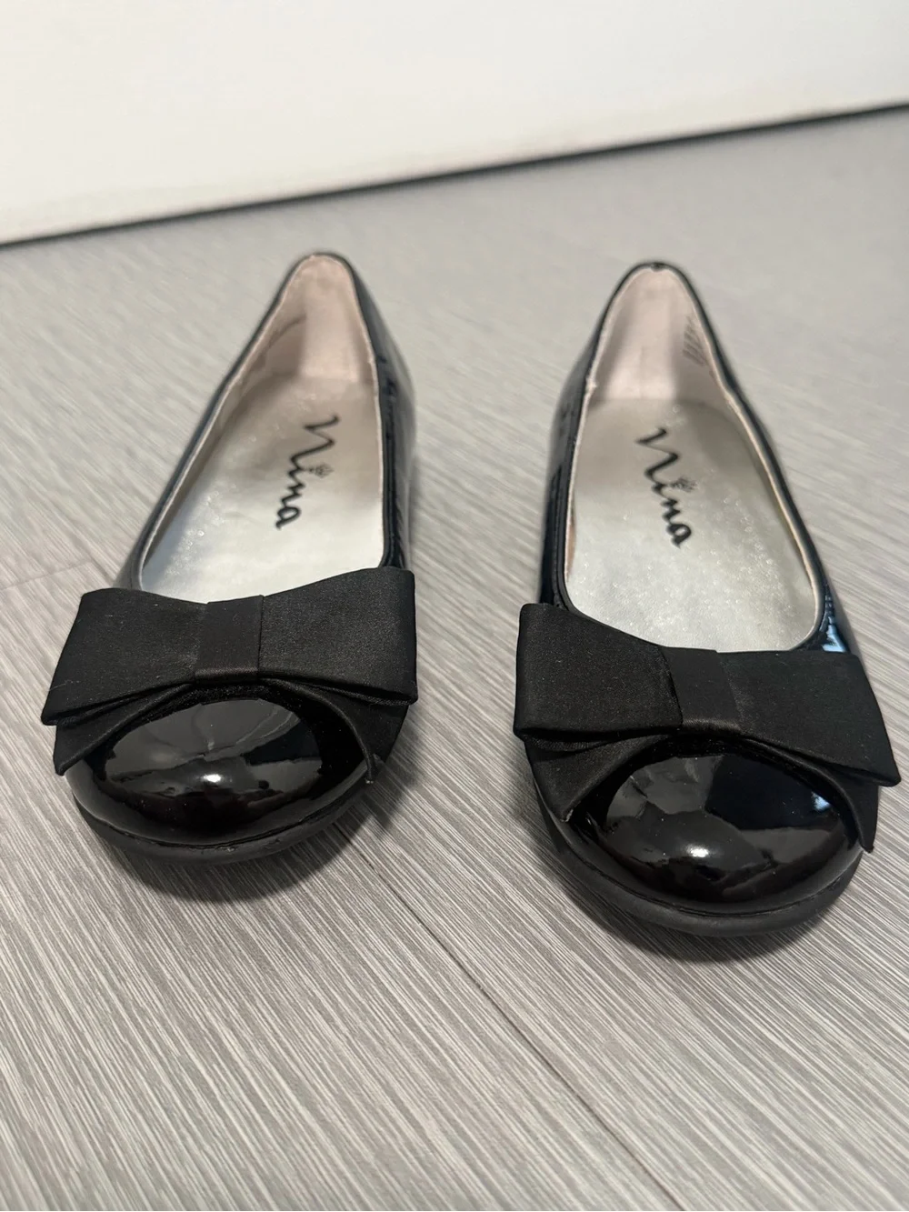 Nina Girls Black Patent Ballet Flats Satin Bow Dress Shoes Size 12.5 NWOB